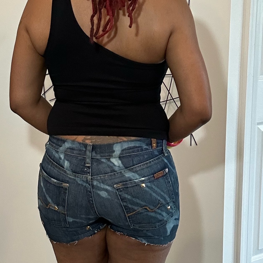 Custom shorts - Picture 4 of 4
